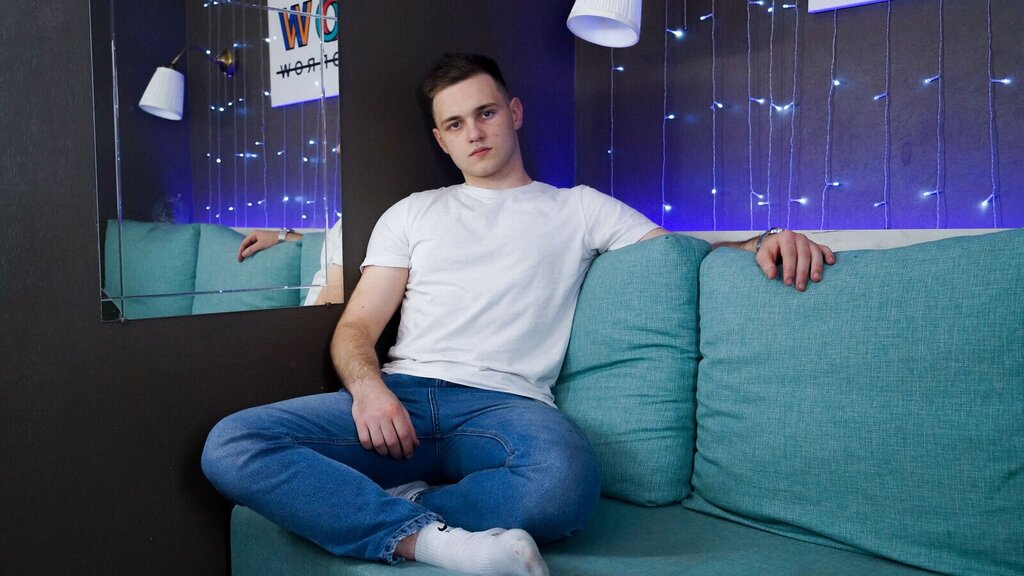 MagnusAdams